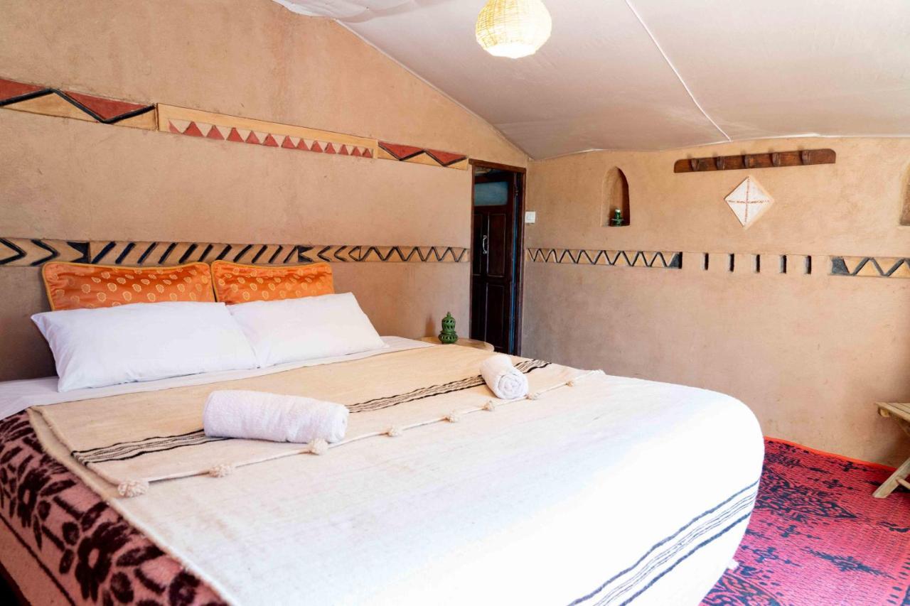 Dar Talmoudi Hotel Tagounite Luaran gambar