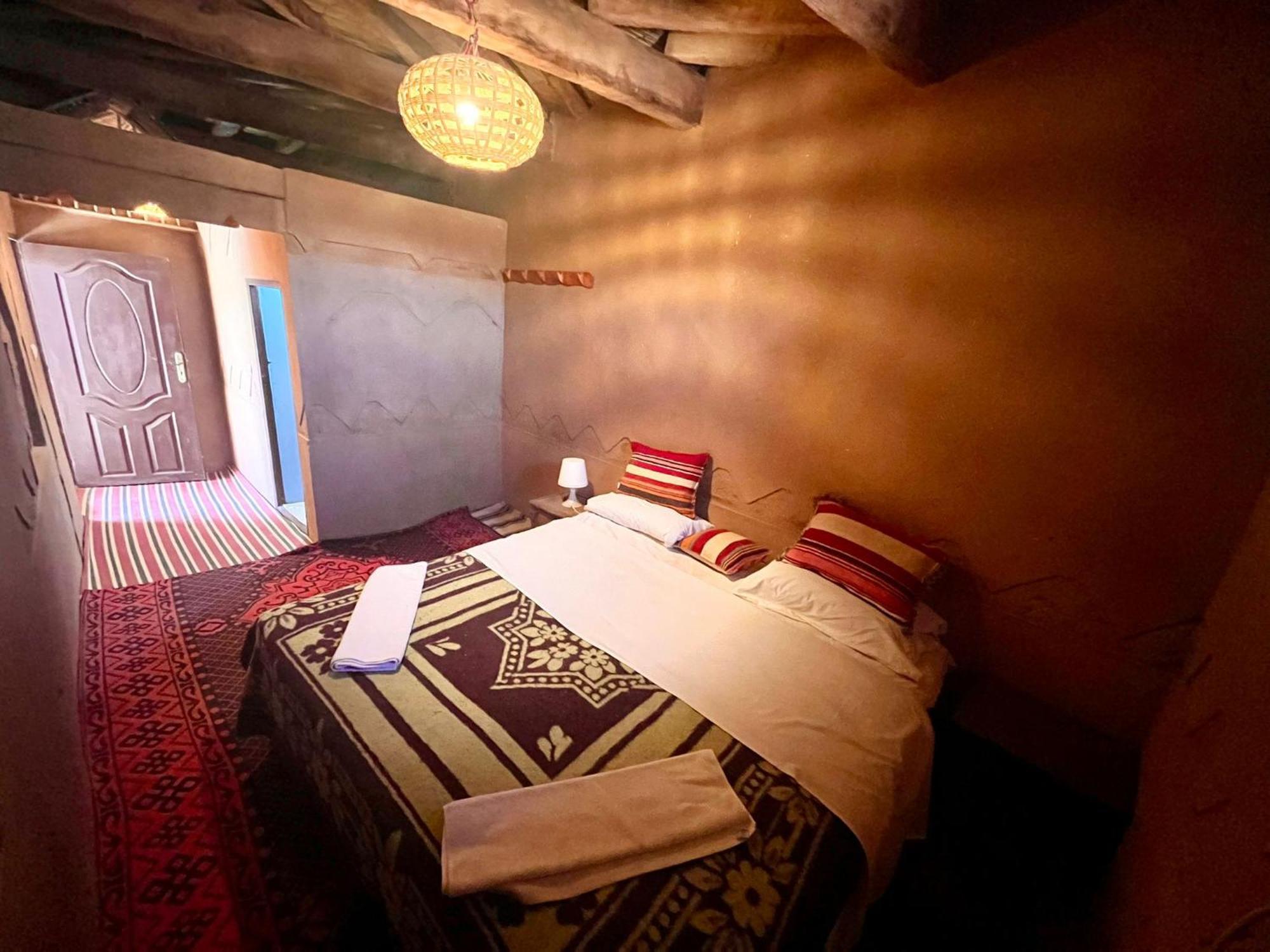 Dar Talmoudi Hotel Tagounite Luaran gambar