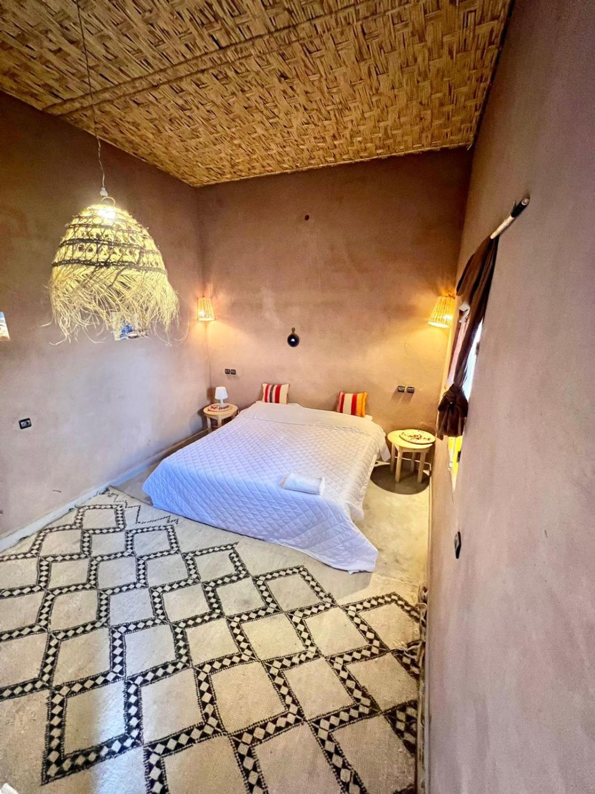 Dar Talmoudi Hotel Tagounite Luaran gambar